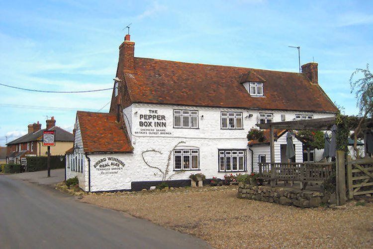 PEPPERBOX INN Pub of Harrietsham