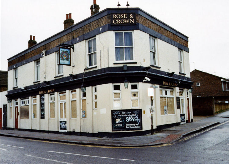 ROSE AND CROWN Pubs of Plumstead