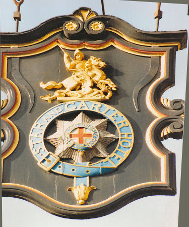 Star and Garter sign 1992