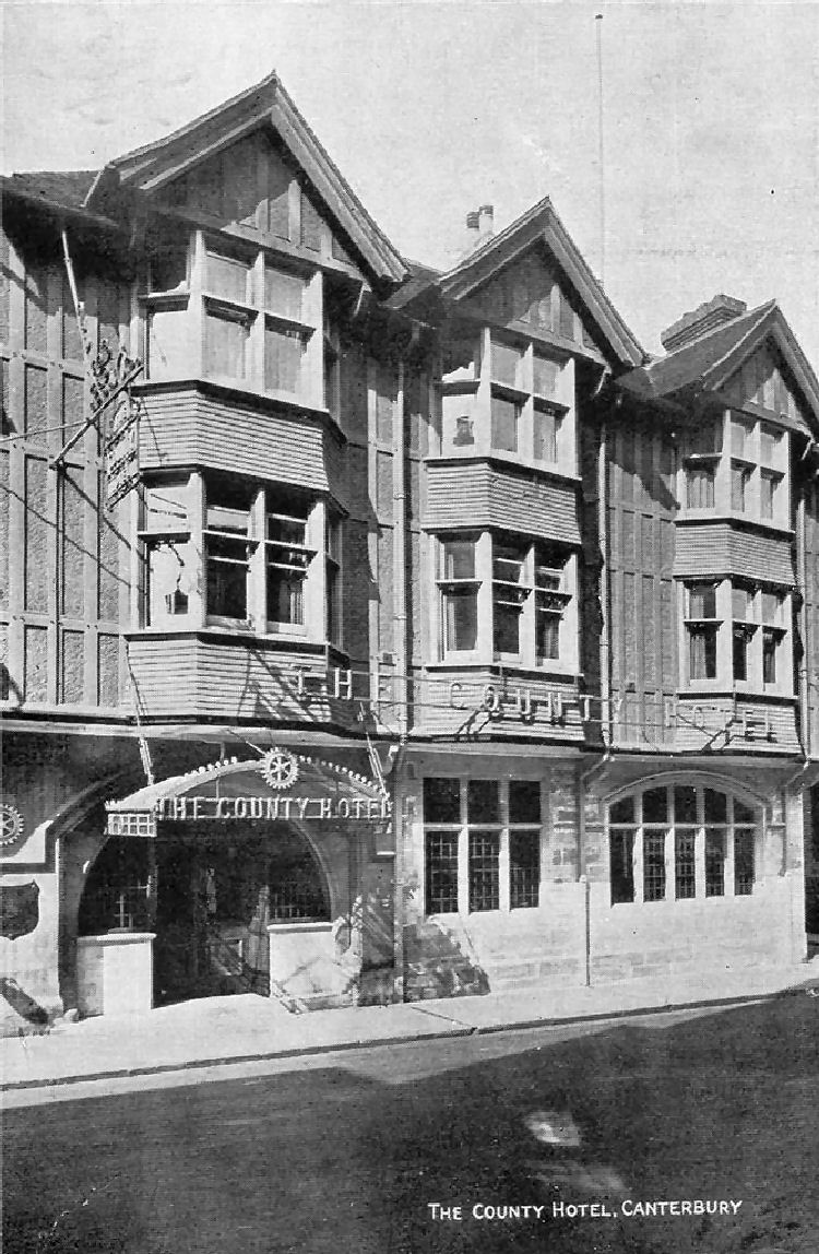 County Hotel and Tudor Bar