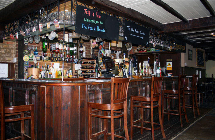 Fox and Hounds inside 2011