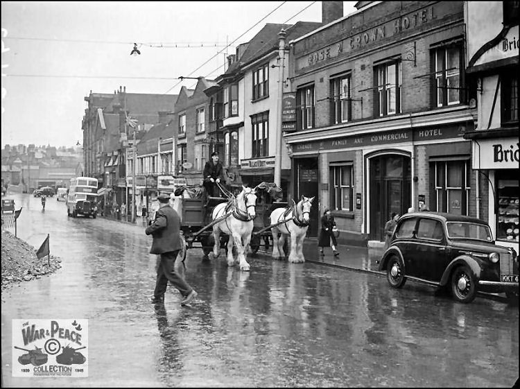 Rose and Crown 1950s