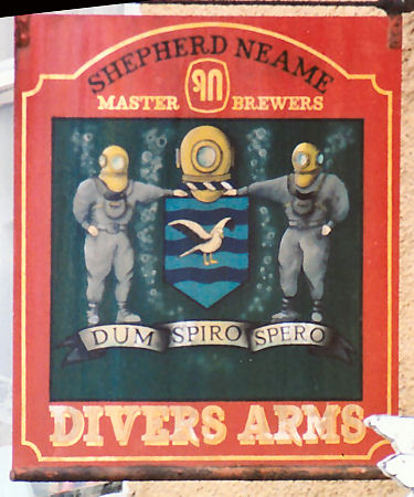 Diver's Arms sign 1991