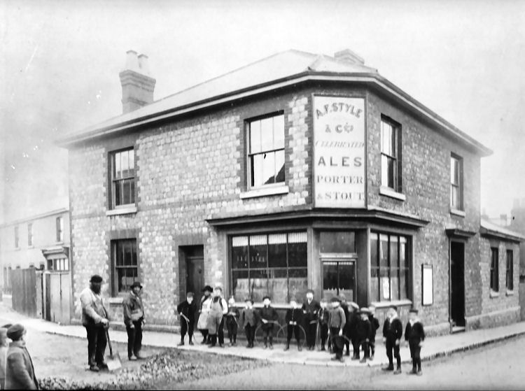 Artillery Arms 1890