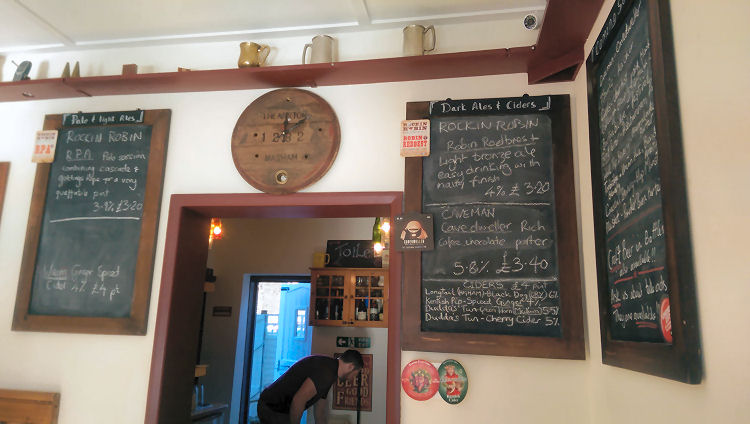Compass Alehouse inside 2015