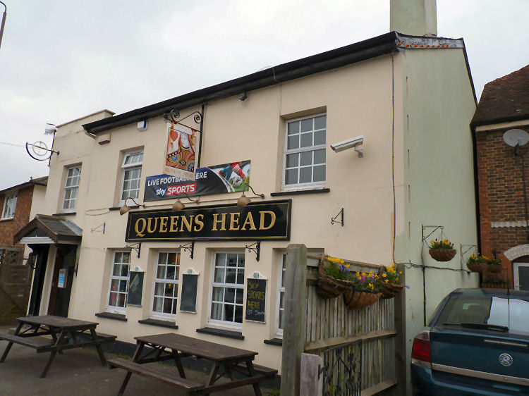Queen's Head 2015