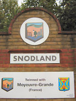 Snodland sign