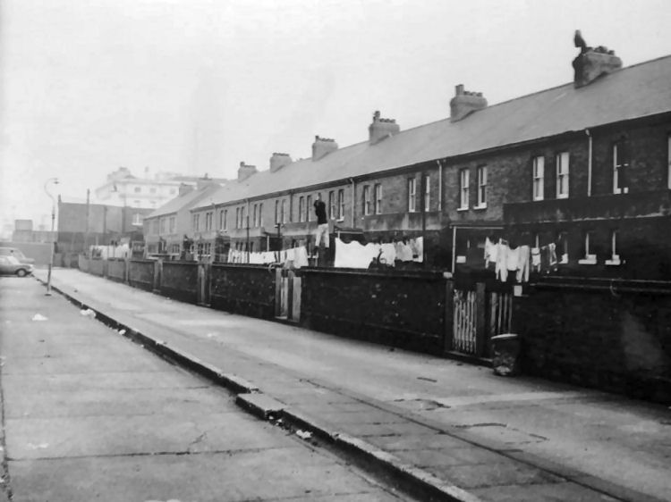 Beach Street back 1975