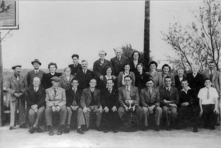 Botolph's Bridge Dart Team 1947