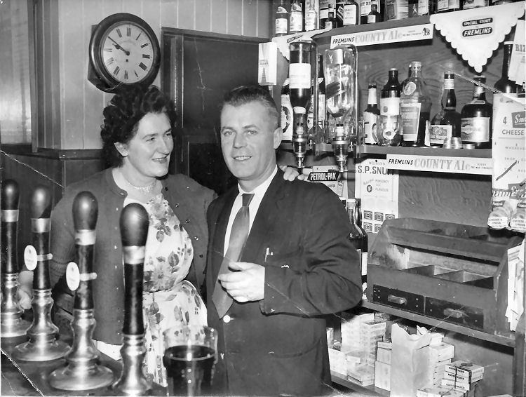 Bricklayer's Arms licensees 1955.