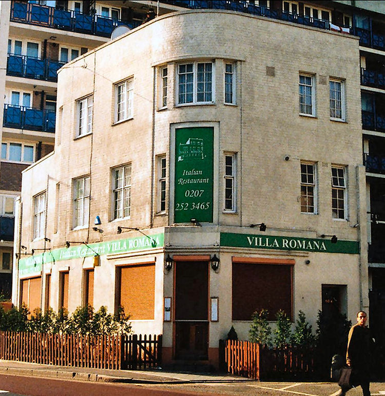 Former Old Manor House 2006