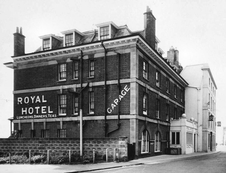 Royal Hotel 1952