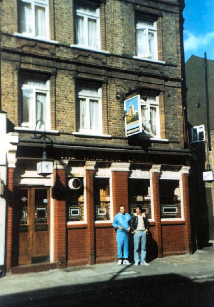WINDSOR CASTLE Pubs of Deptford