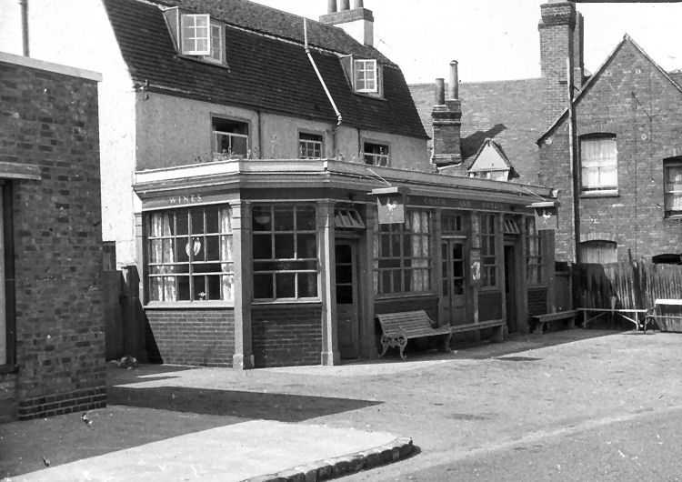 Coach and Horses 1958
