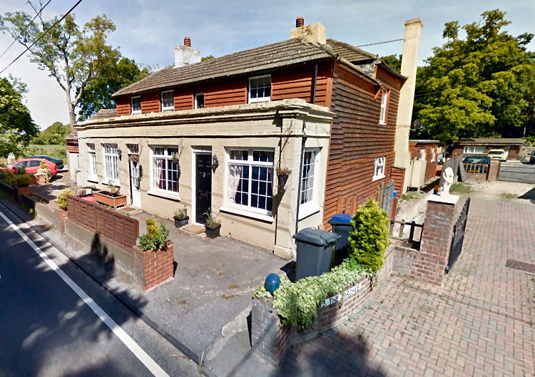 Former Fox and Hounds