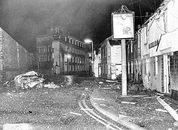 Hare and Hounds bomb 1975