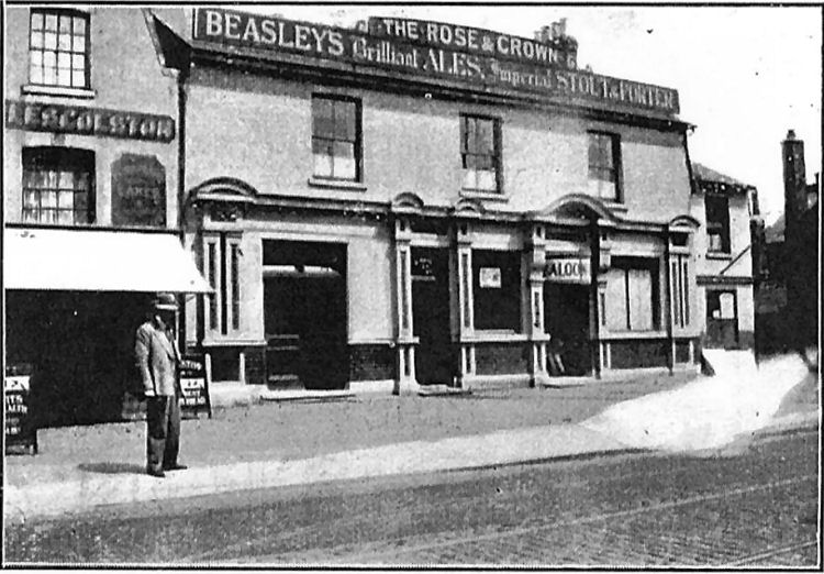 Rose And Crown Pub Of Welling