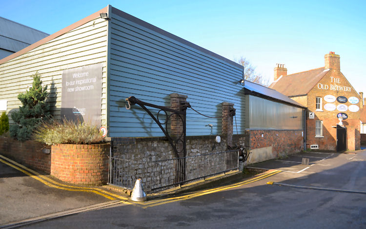 Cellars Alehouse 2016