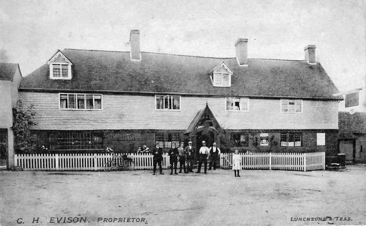 Crown Inn 1900