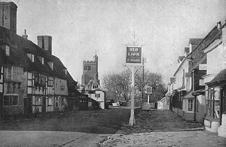 Red Lion 1930s