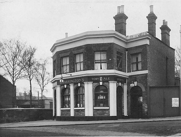 Walpole Arms 1950s
