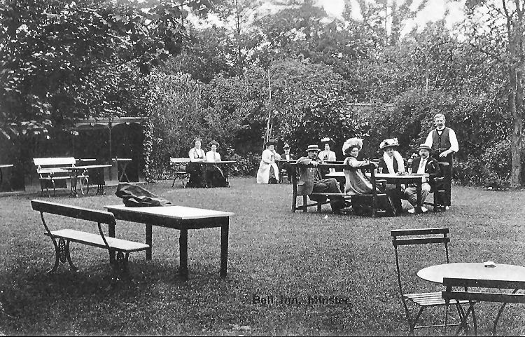 Bell garden 1900