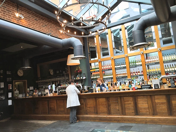 Dial Arch inside 2017