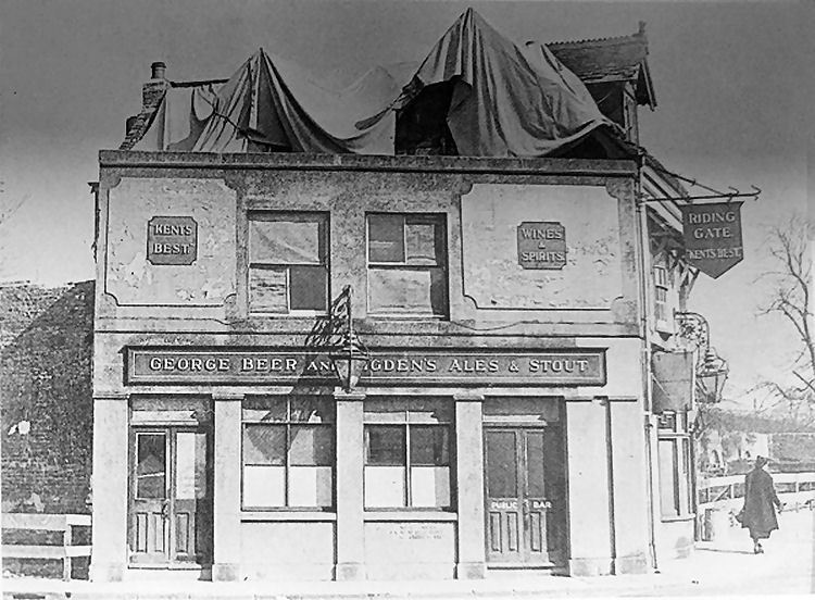 Riding Gate Inn 1944