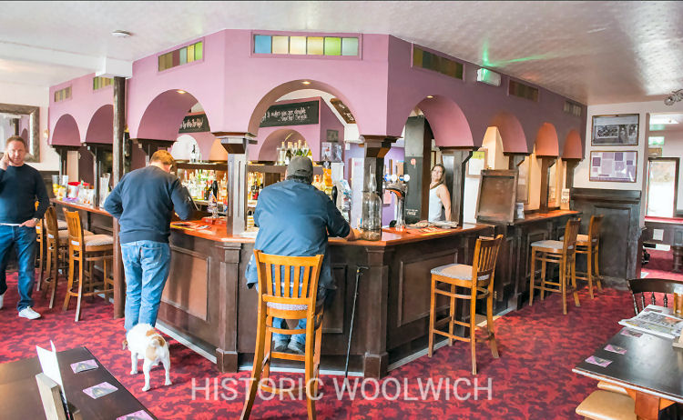 Volunteer inside 2016