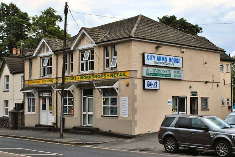 Former City Arms 2016