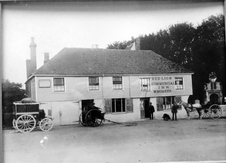 Red Lion 1900