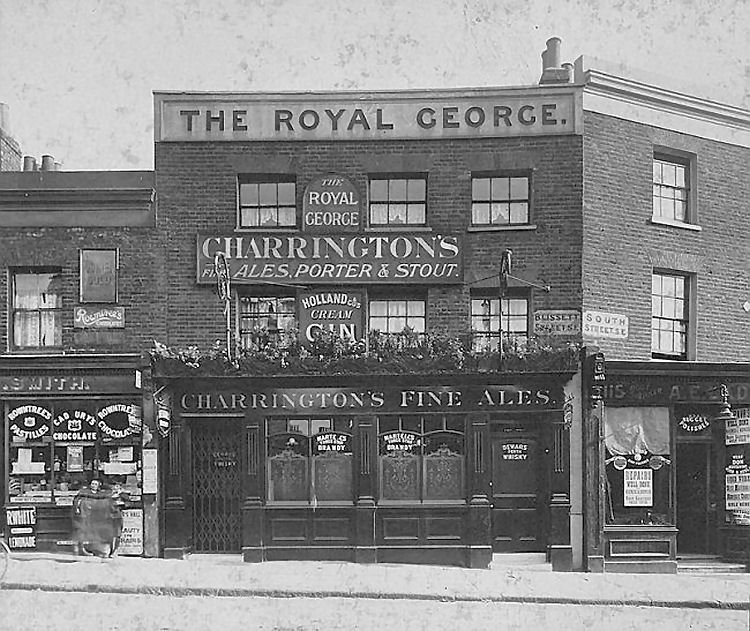Royal George 1900