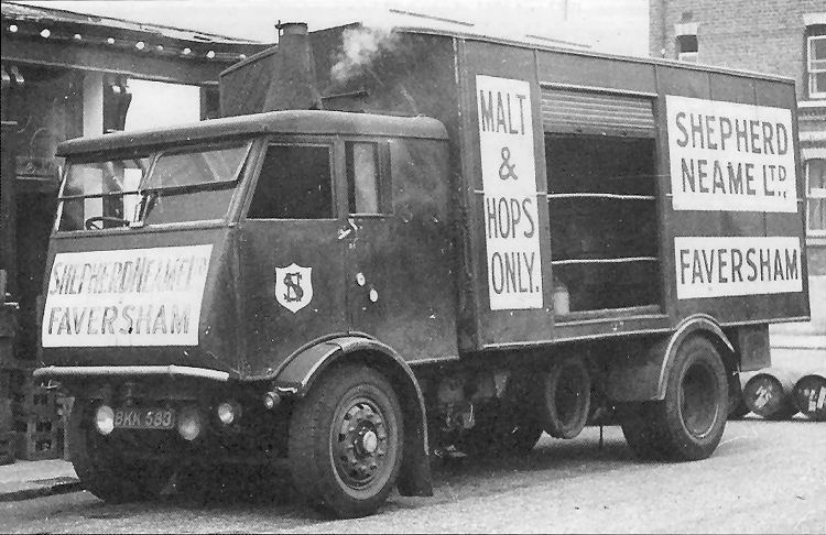 Steam wagon S4 No 9090