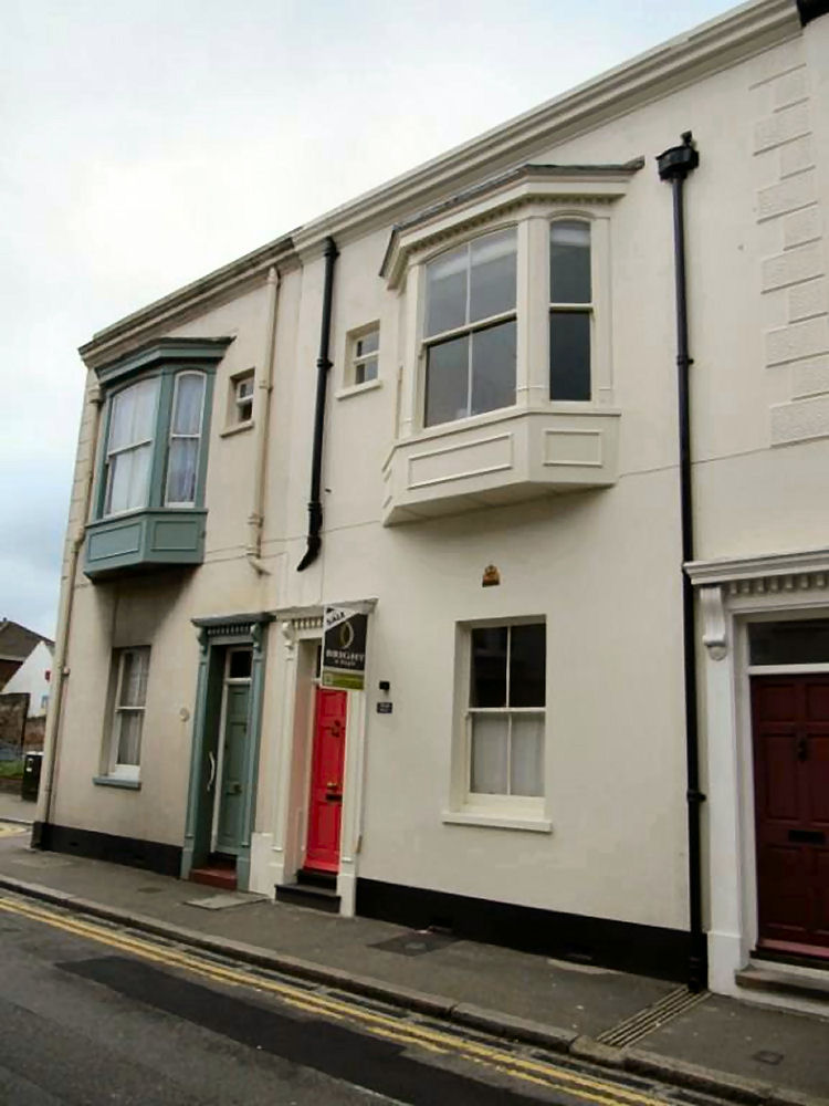 Former Sir John Falstaff