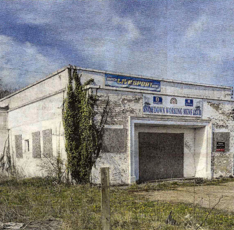 Snowdown working mans club 2015