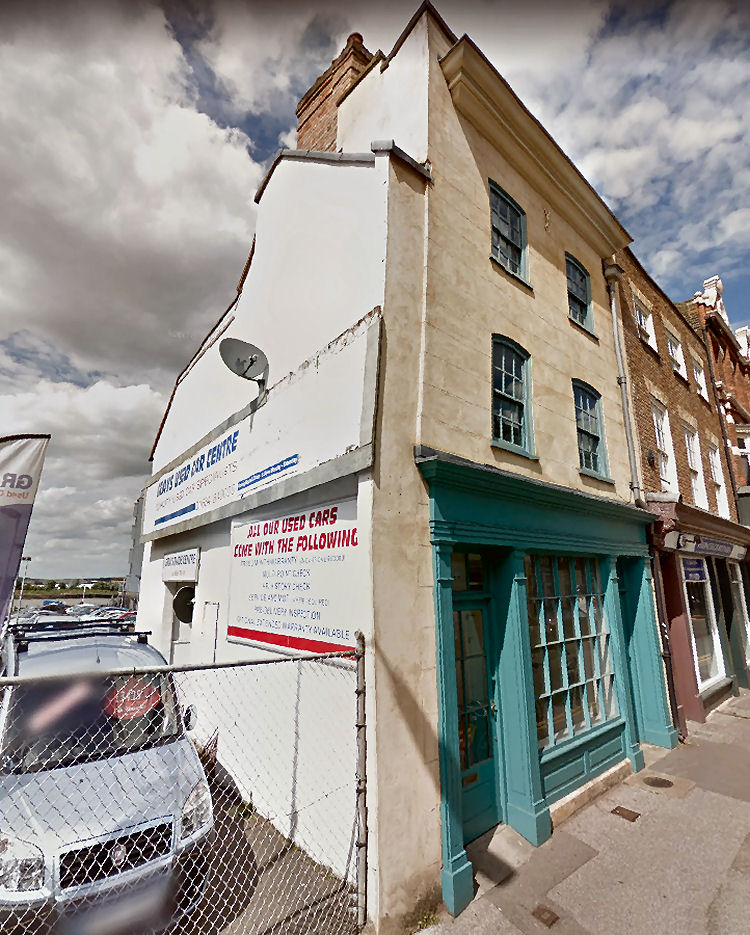 Former Cross Keys 2017