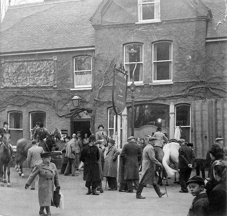 Dublin Man of War 1952.
