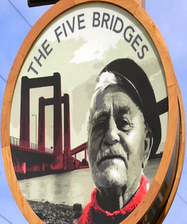 Five Bridges sign 2017