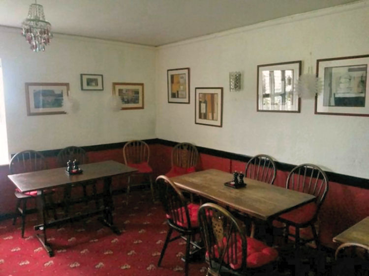 George and Dragon inside 2015