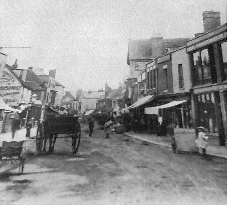 Gunson Commercial Hotel