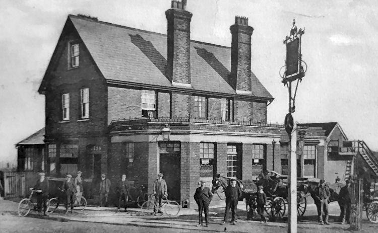 Horse and Groom 1910