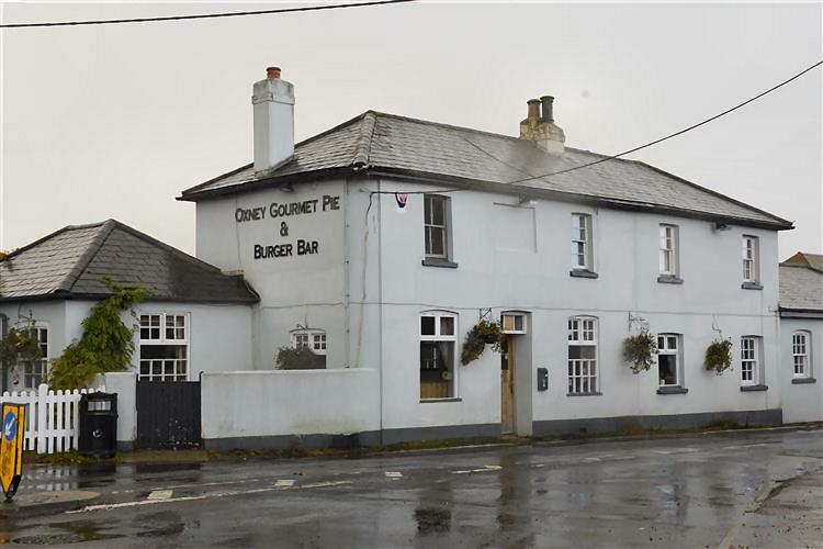 OXNEY GOURMET & BURGER BAR Pub of Wittersham