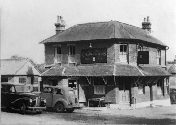 PALM TREE Pubs of Eythorne