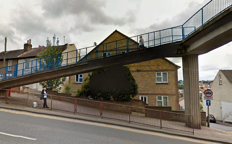 Piccadilly location 2017