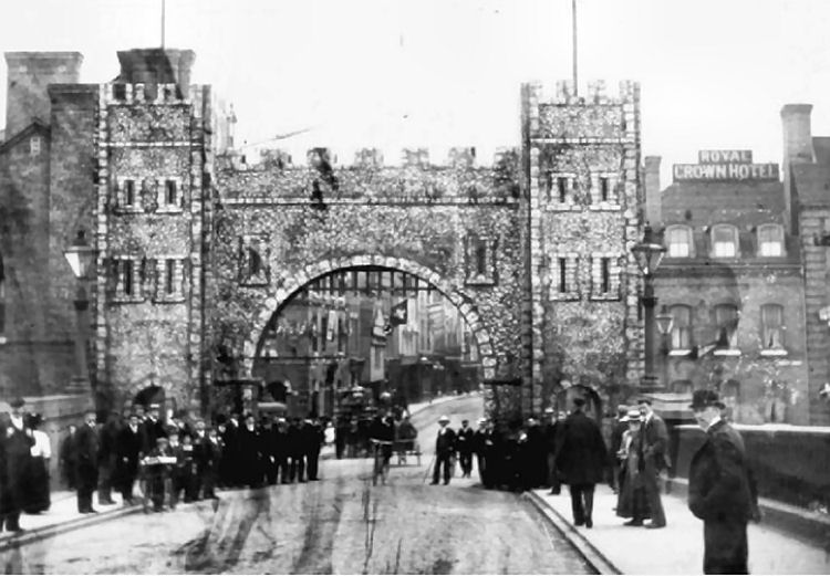 Royal Crown Hotel 1902