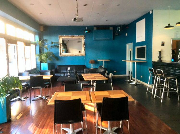 Bar Mondo inside 2015