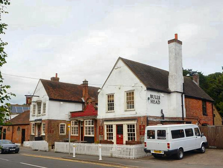 BULL'S HEAD Pub of Orpington