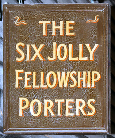 Six Jolly Fellowship Porters sign 2010