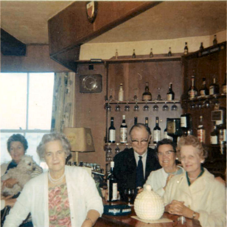 Star and Garter regulars 1970