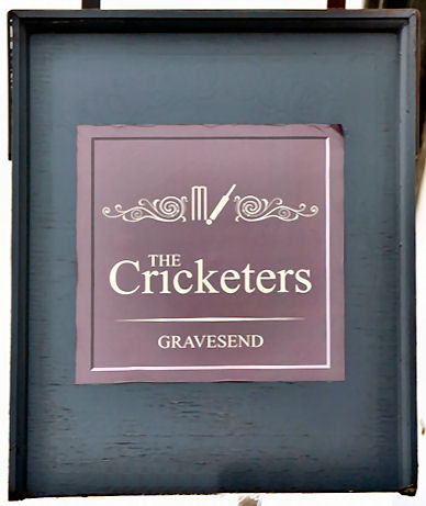 Cricketers sign 2019